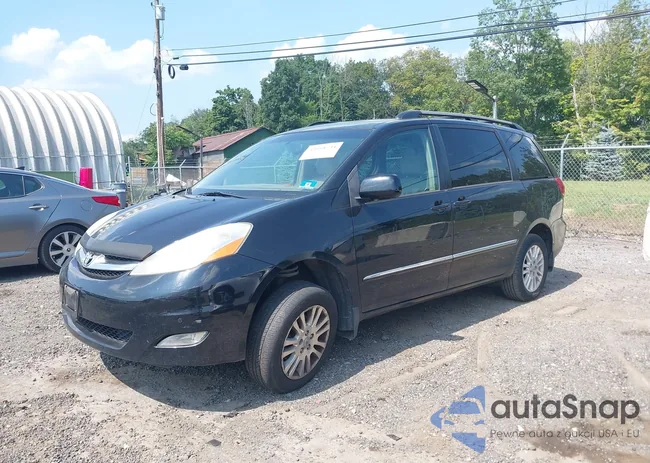 5TDBK22C98S011075: 43018734