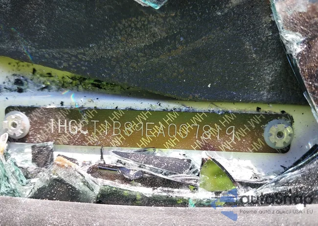 1HGCT1B89EA007819: 43018771