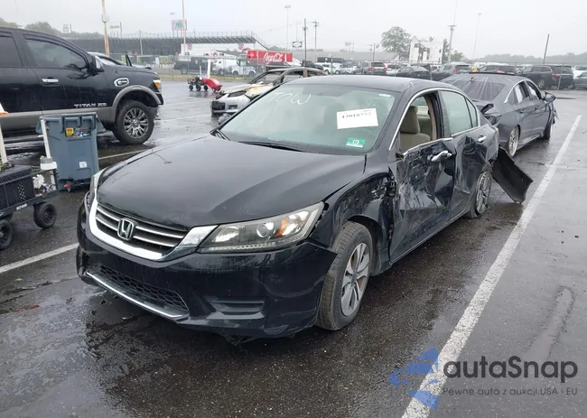 1HGCR2F30FA221456: 43018772