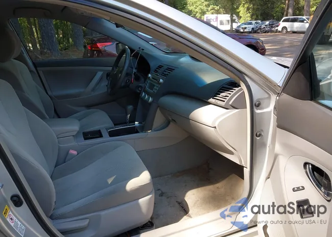 4T1BE46K77U635208: 43018795