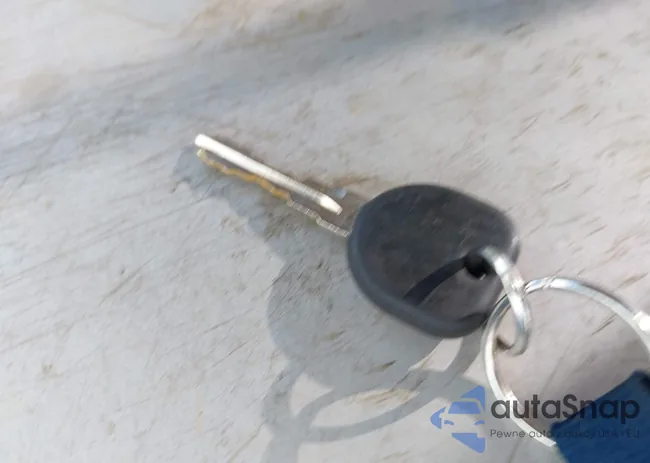 1GCEC19C17Z577660: 43018843