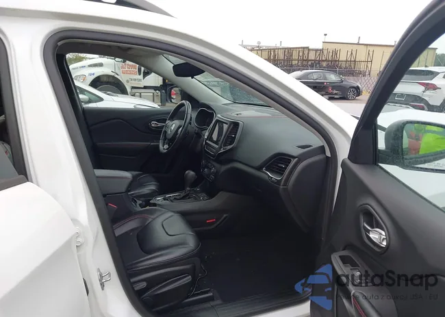 1C4PJMBX4LD623583: 43018857