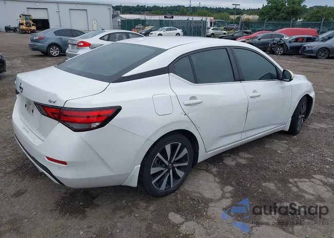 3N1AB8CV8MY261492: 43017934