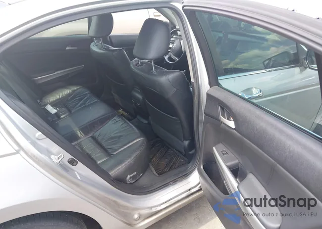 1HGCP3F85AA017543: 43017966