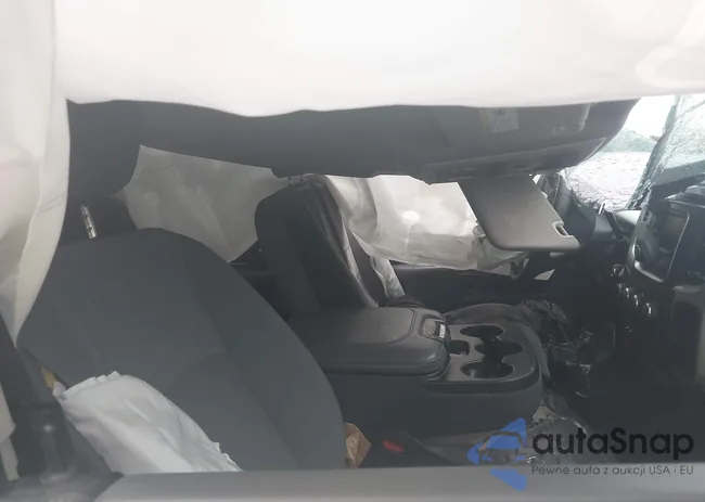 3C6TR5DT3JG411241: 43018064