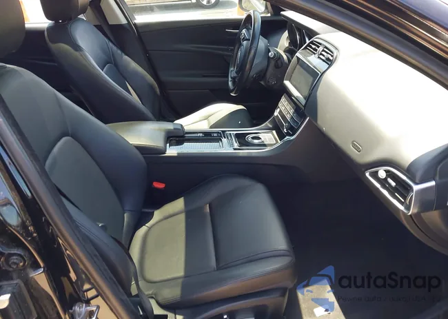 SAJAR4FX2KCP52856: 43018092