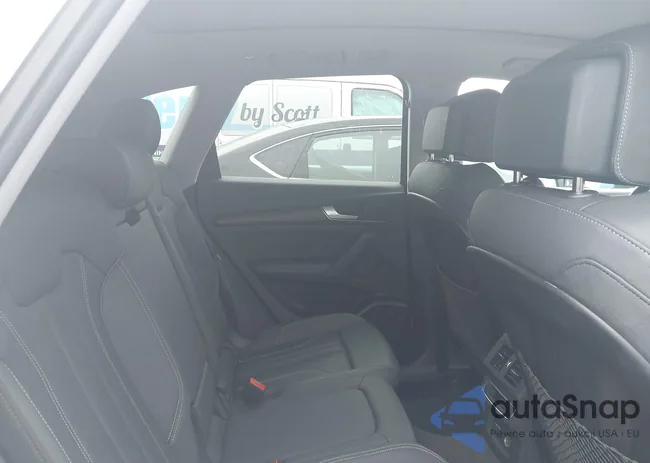 WA1EAAFY1R2070320: 43018096