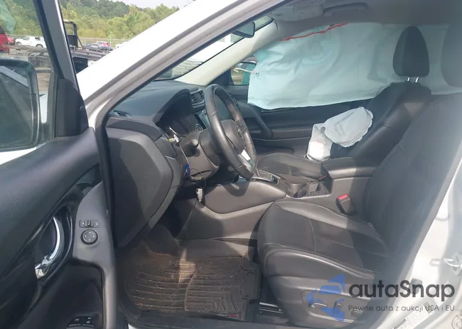 JN8AT2MT6JW470550: 43018229