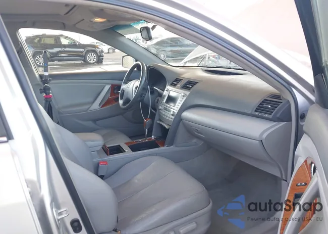 4T1BK3EK8BU132669: 43019305