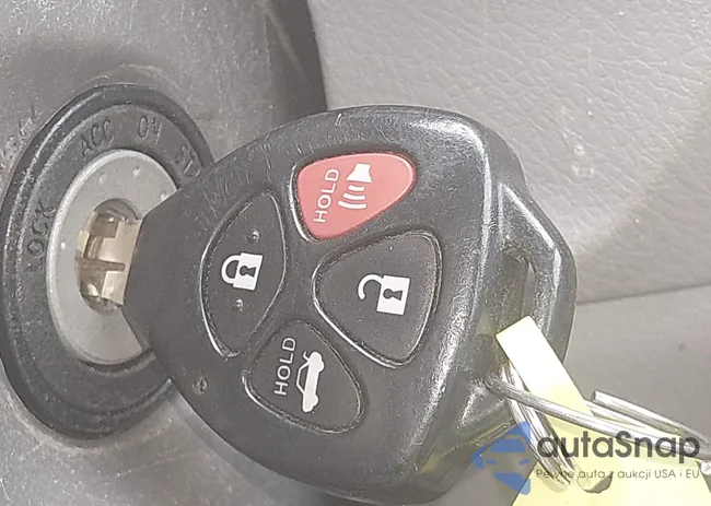 1NXBU4EE9AZ213043: 43019314