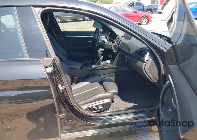 WBA4J1C55KBM13001: 43019341