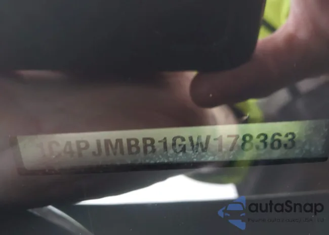 1C4PJMBB1GW178363: 43019348