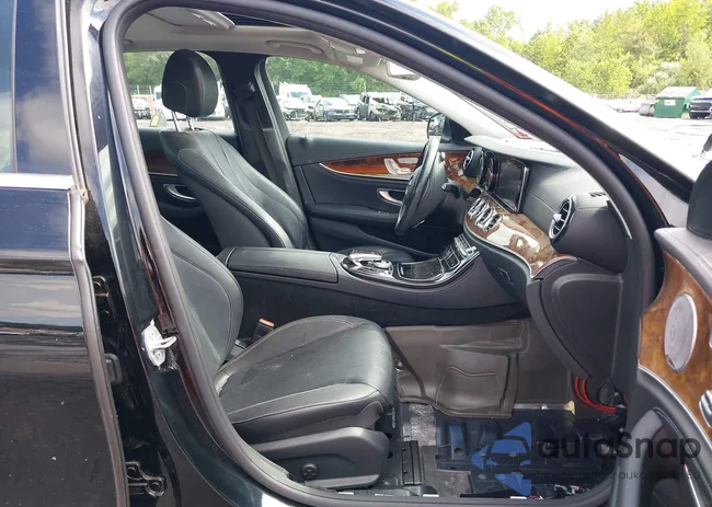 WDDZF4KB9HA220745: 43019490