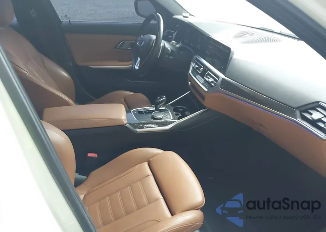 3MW5R1J04M8B85212: 43019544