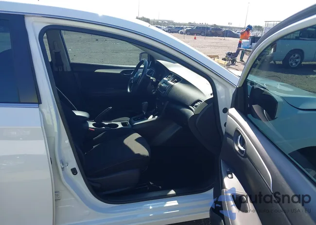 3N1AB7AP4JY303649: 43019547