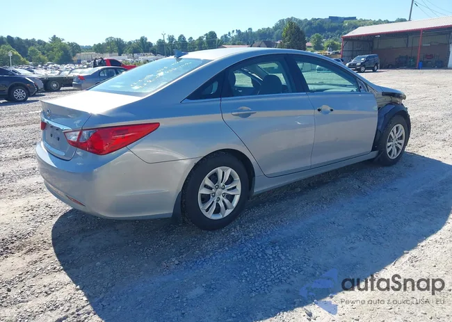 5NPEB4AC6BH170174: 43019563