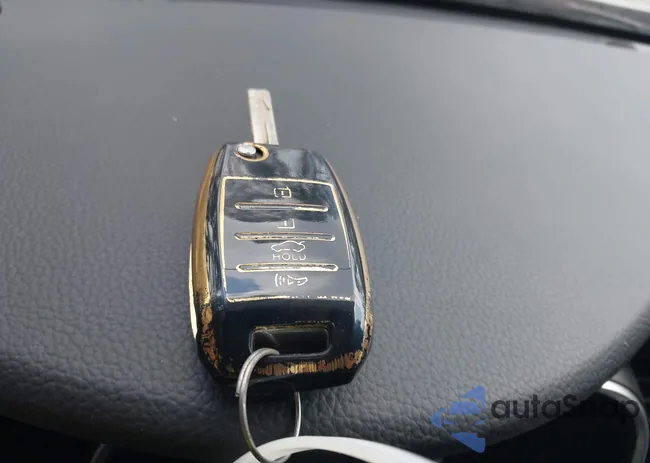 KNAGM4A71F5611444: 43019775