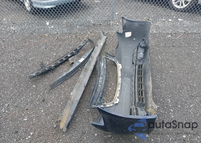 2C4RC1CG8FR727656: 43019835