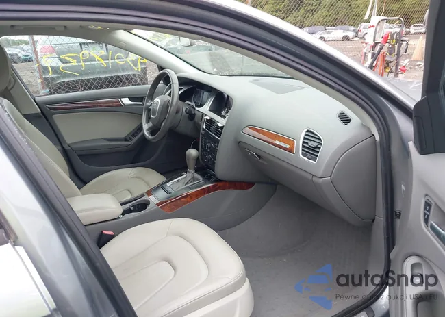 WAUSFAFL8BA124686: 43018937