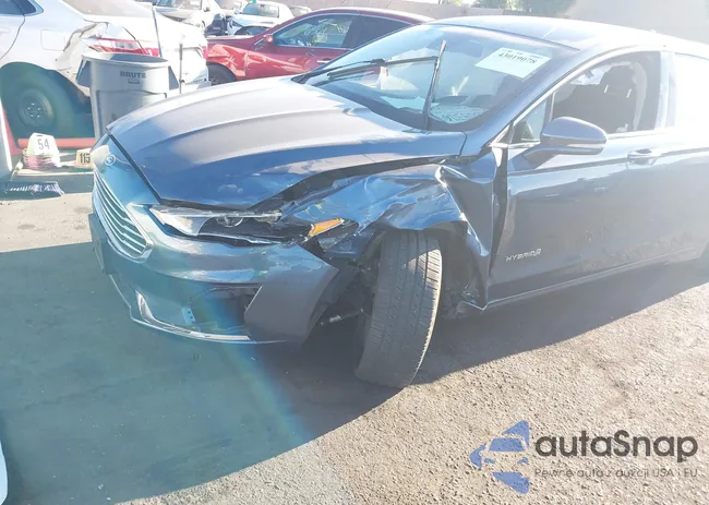 3FA6P0MU0KR208925: 43019078