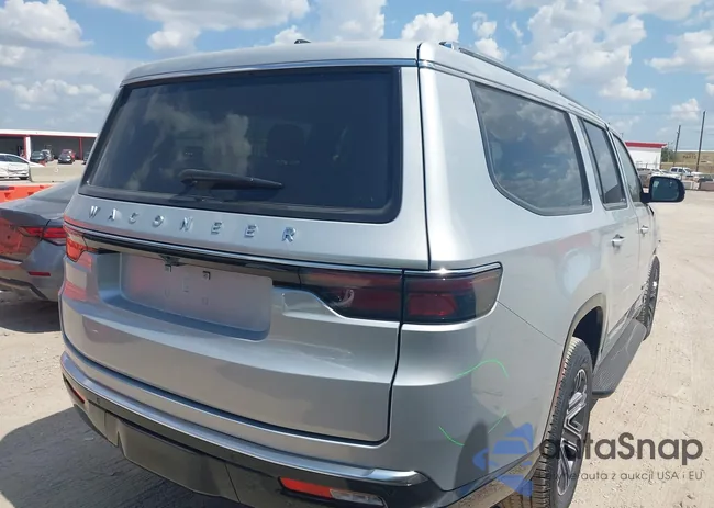 1C4SJSBP8SS515069: 43020698