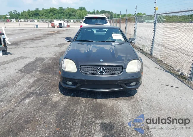 WDBKK66F82F263661: 43020779