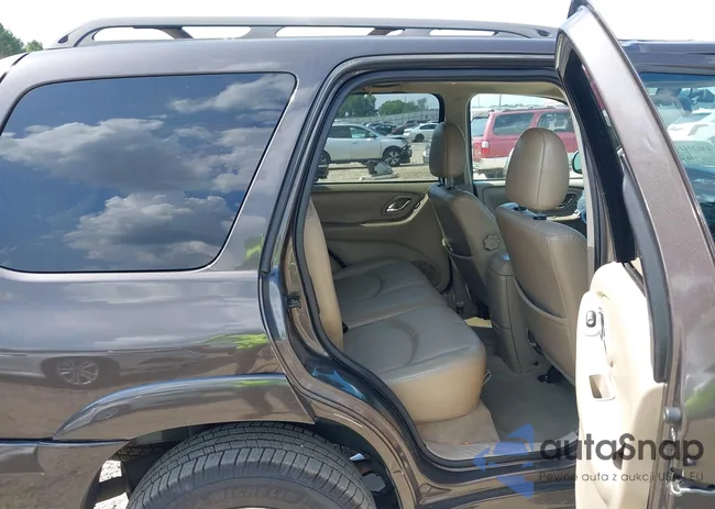 4F2YZ06136KM19014: 43020116