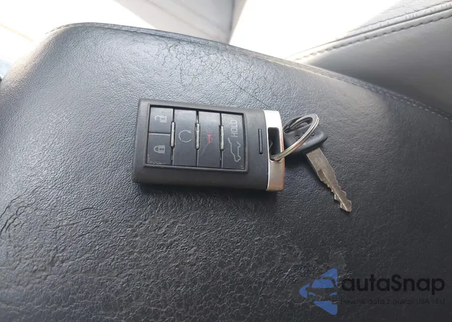 3GYFNEE38ES610007: 43020210