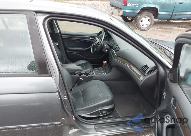 WBAEU33422PH85075: 43021274