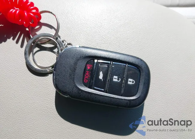 3CZRZ1H37PM704666: 43021600