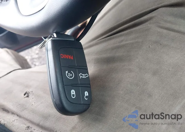 2C3CDZAG8PH692908: 43021671