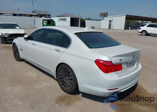 WBAKB8C50CC964459: 43021801