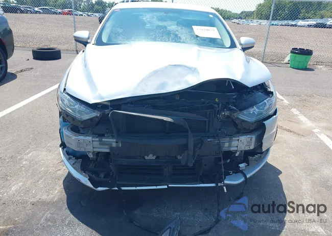 3FA6P0H72HR411022: 43020877