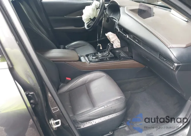 3MVDMBDL0NM449963: 43021001