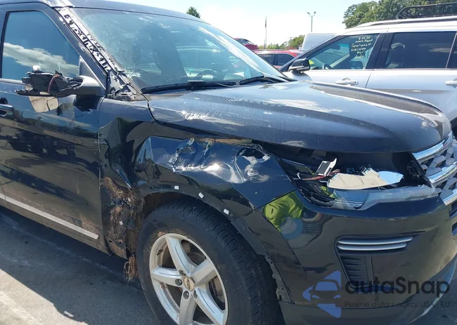 1FM5K7D80JGB51174: 43021041