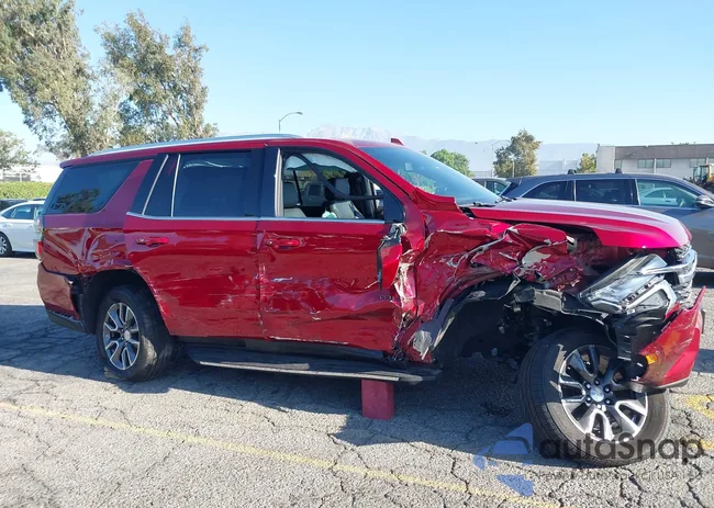 1GNSCNKD0MR131371: 43021145