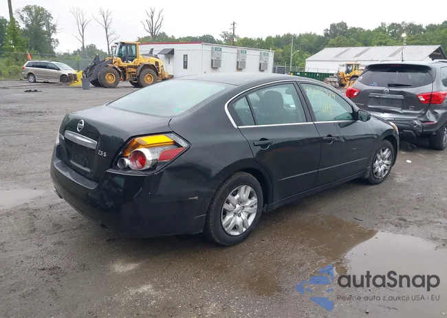 1N4AL2AP7CN412142: 43022384