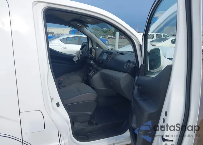 3N6CM0KN0LK700217: 43022461