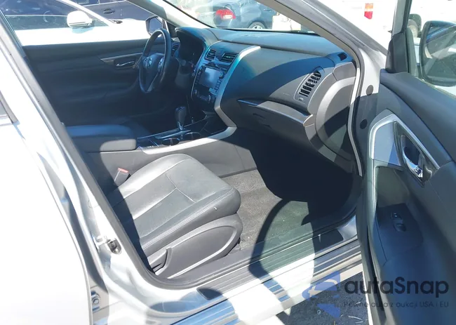 1N4AL3AP0DN441229: 43022524