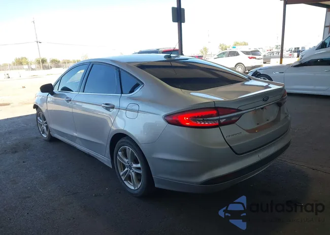 3FA6P0LU3JR137400: 43022629