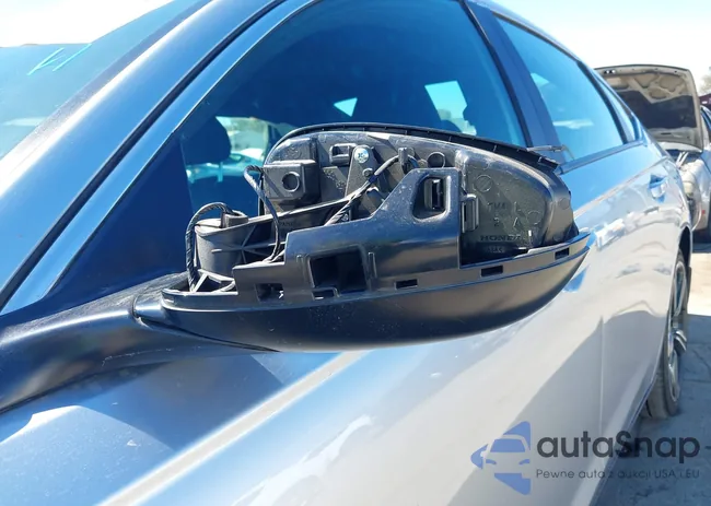 1HGCY2F55SA011580: 43022654