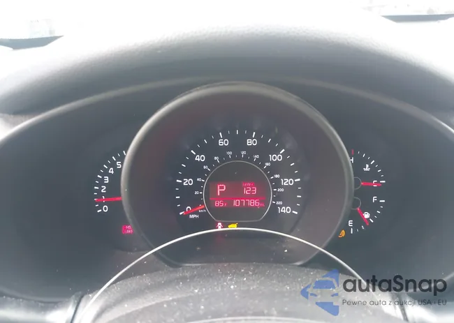 KNDJN2A27E7066853: 43022668