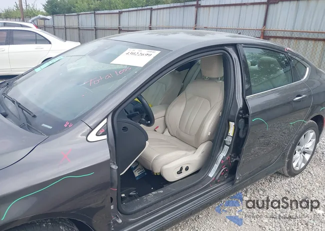 1C3CCCCB5FN742526: 43022699