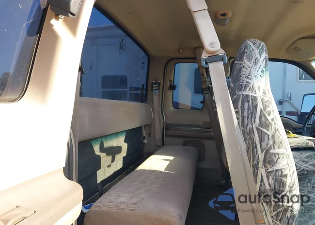 1FTNX21F6XEA12232: 43022767