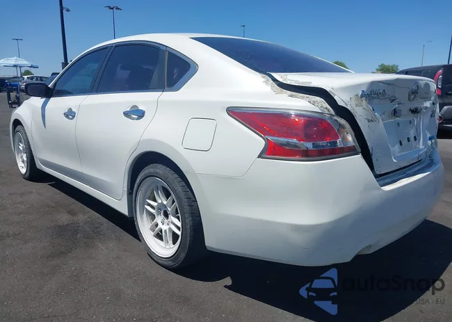 1N4AL3AP4EC419814: 43022776