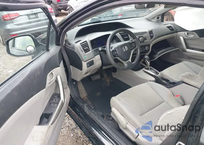 2HGFG3B5XCH555796: 43022799