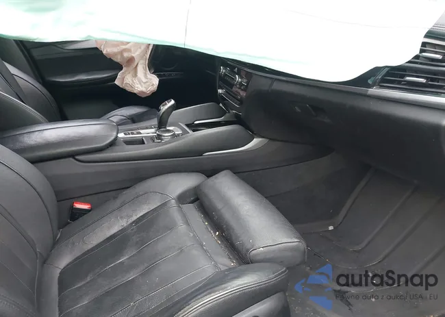 5UXKU2C52G0N78559: 43022809