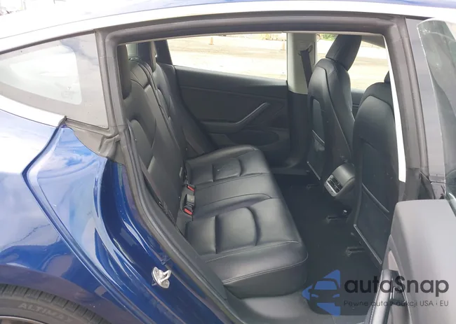 5YJ3E1EB6JF063749: 43022844