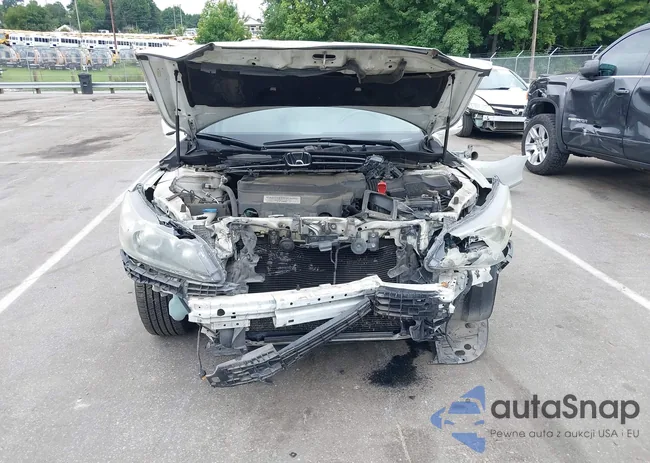 1HGCR3F85EA005800: 43022850