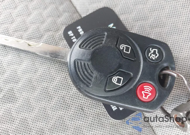 1FMCU0GD3HUE13010: 43021893